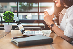 凯发k8官网国际曾诚：女性心态会更沉稳 未来性别区别没那么大