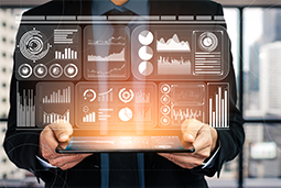 凯发k8官网国际：深化、多元｜供需两端打造复合型人才